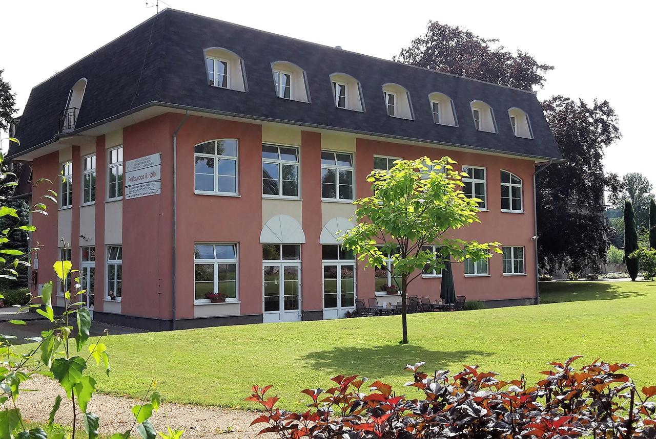 Vzdelavaci Stredisko A Hotel Varnsdorf Εξωτερικό φωτογραφία
